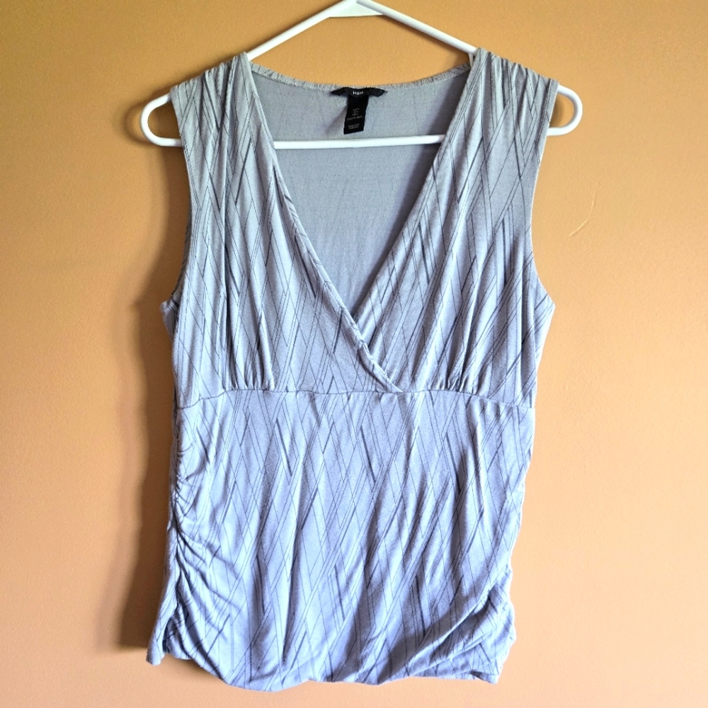 H&M Blue Gray Sleeveless V-Neck Wrap Top, PTP=17"